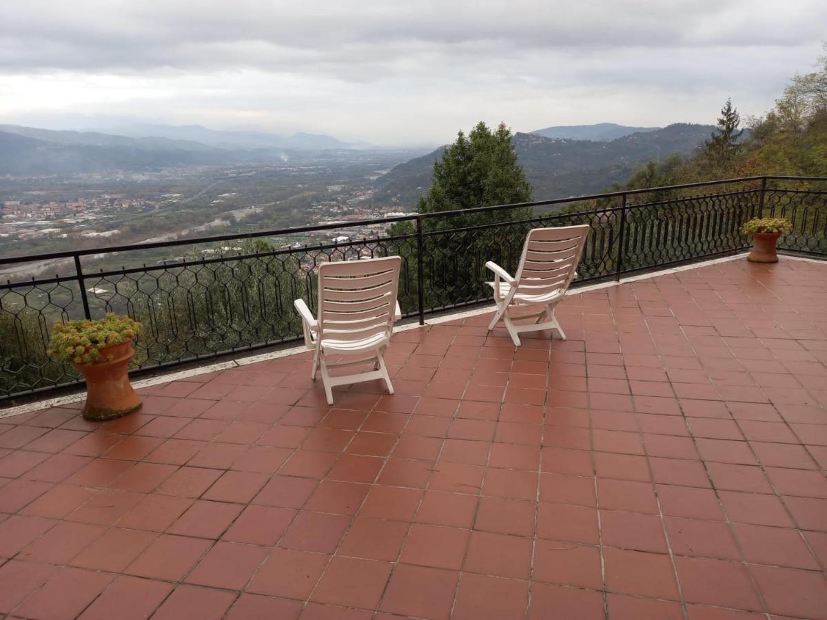 Casa Vacanza Villa Patrizia Follo Alto Екстер'єр фото