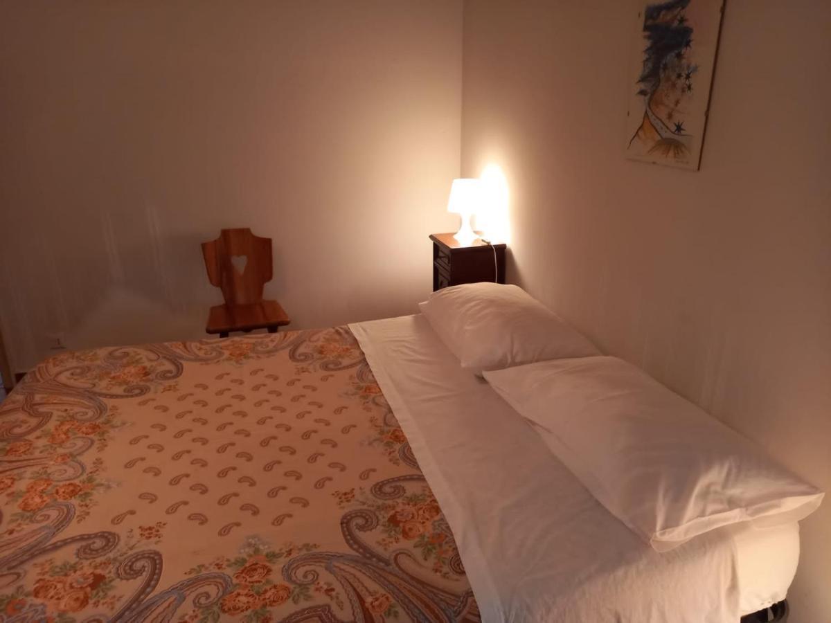 Casa Vacanza Villa Patrizia Follo Alto Екстер'єр фото